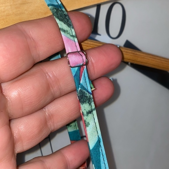 Tropical Floral Romper Spaghetti Strap Top & Flowy Shorts ~ Brand New - Picture 13 of 15